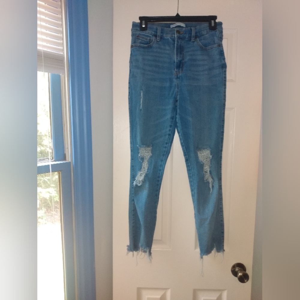 👖HP! Celebrity Pink | Juniors Distressed Jeans Raw Hem Size 7